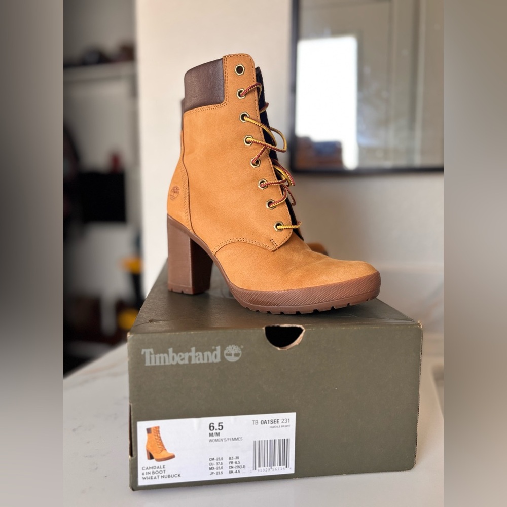 Timberland Women's Brown and Tan Heeled Boots